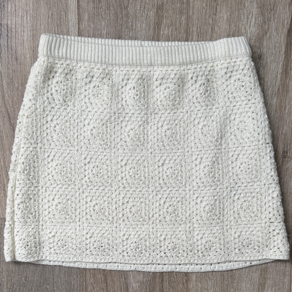 Art Class Girl Elegant Cream Crochet Skirt Size M 7/8